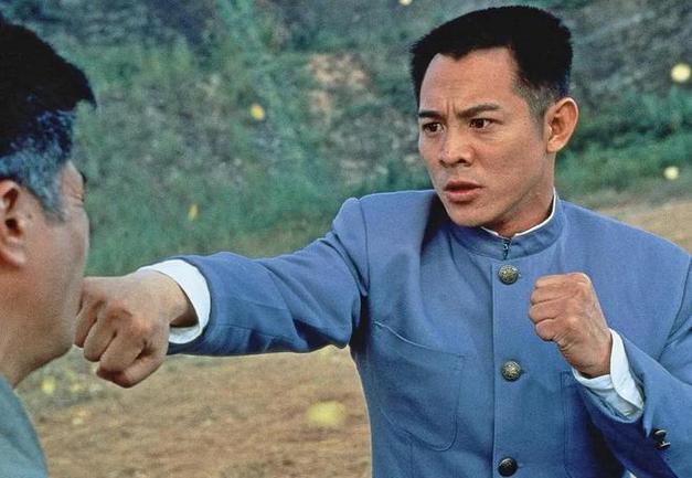 李连杰再演武侠,继续播放李连杰扮演的武打片