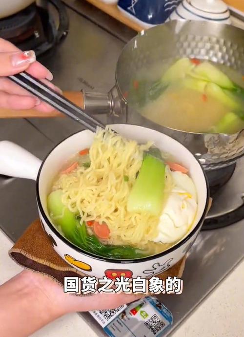 2025新澳门正版免费挂牌灯牌和白象袋面多半是商标与白象多半袋方便面好吃吗